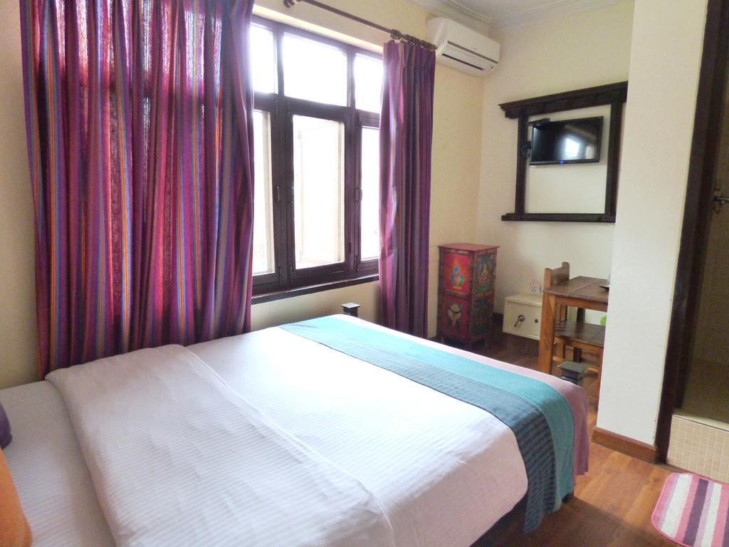 Hotel Mi Casa Kathmandu Bagian luar foto