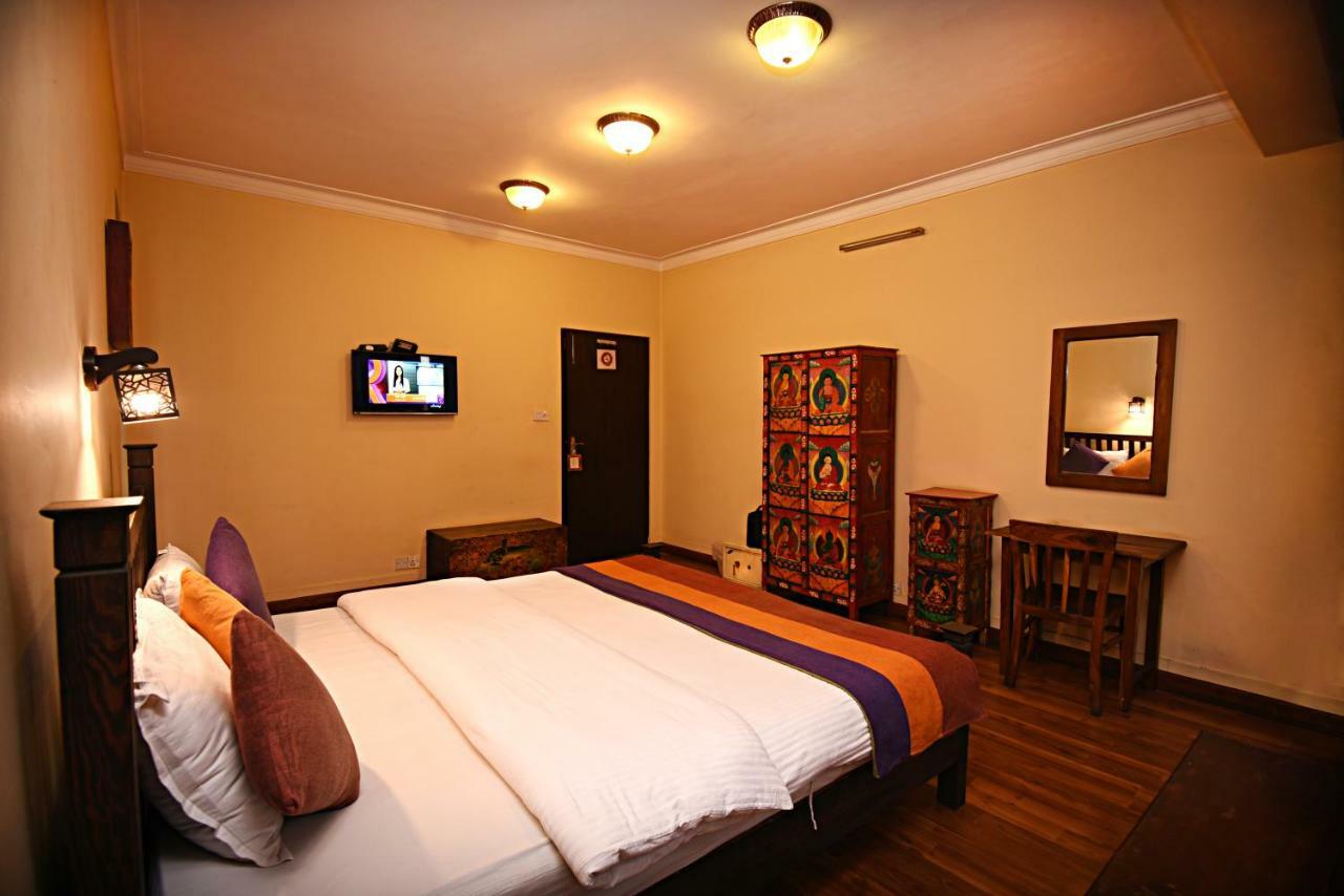 Hotel Mi Casa Kathmandu Bagian luar foto