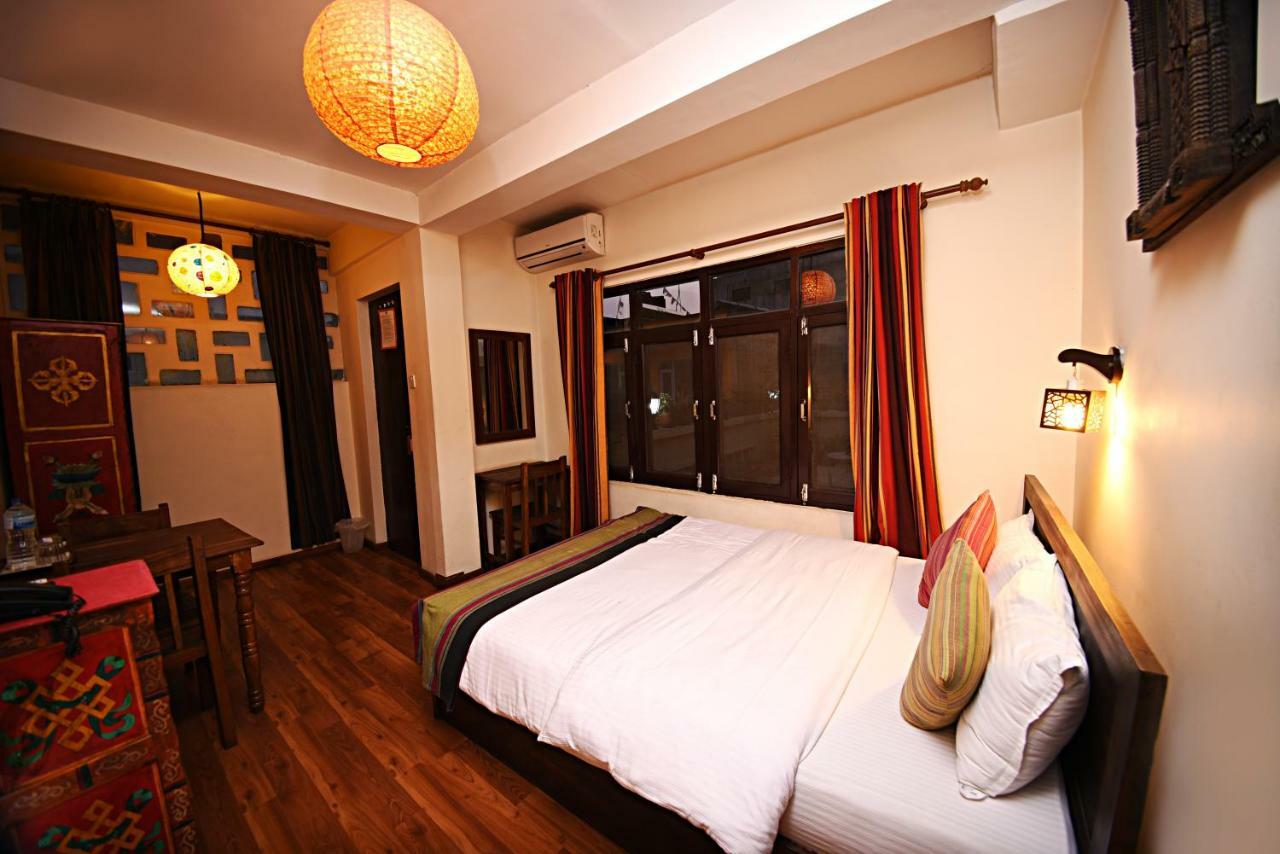 Hotel Mi Casa Kathmandu Bagian luar foto