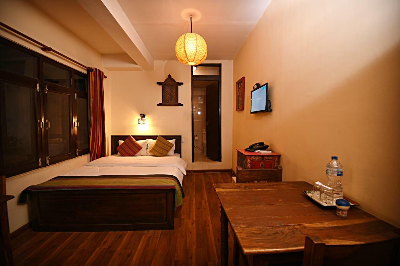 Hotel Mi Casa Kathmandu Bagian luar foto