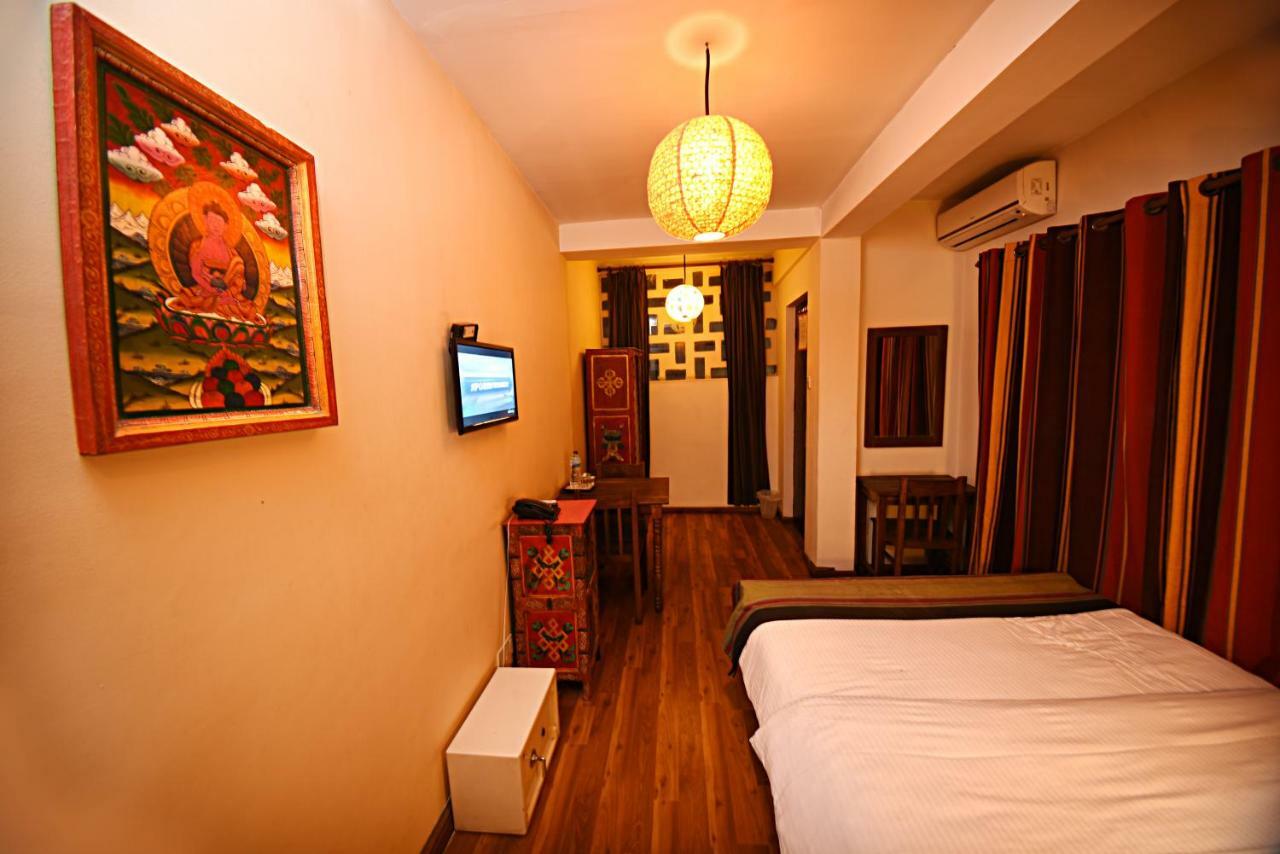 Hotel Mi Casa Kathmandu Bagian luar foto