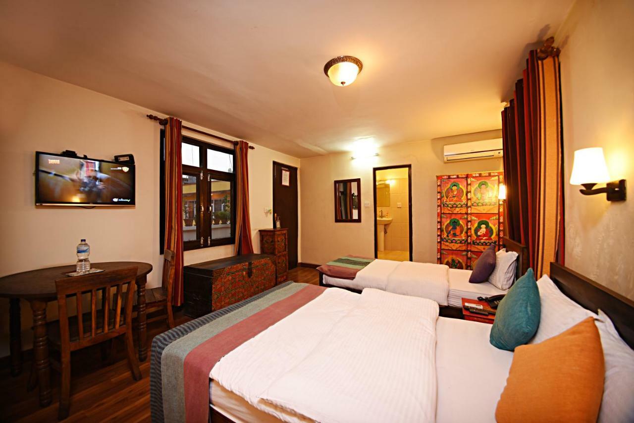 Hotel Mi Casa Kathmandu Bagian luar foto