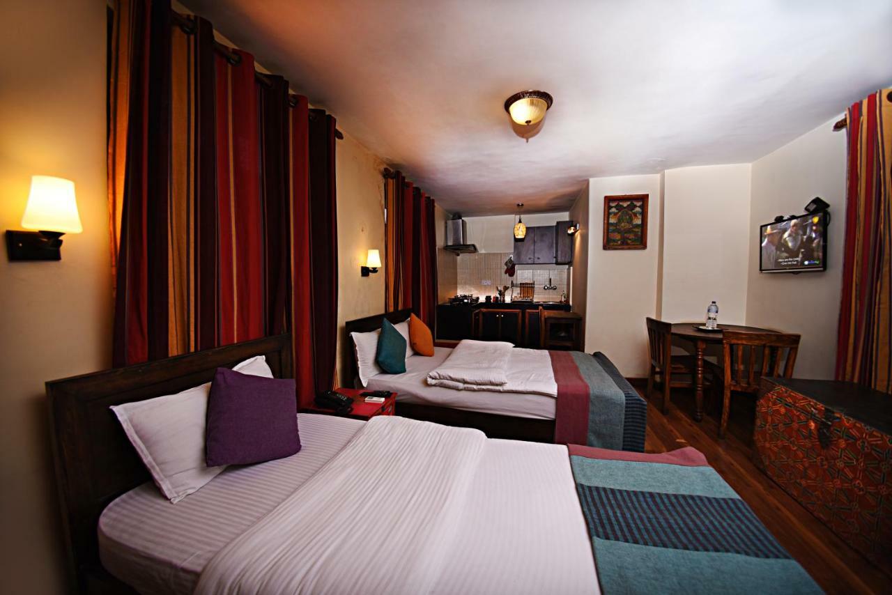 Hotel Mi Casa Kathmandu Bagian luar foto