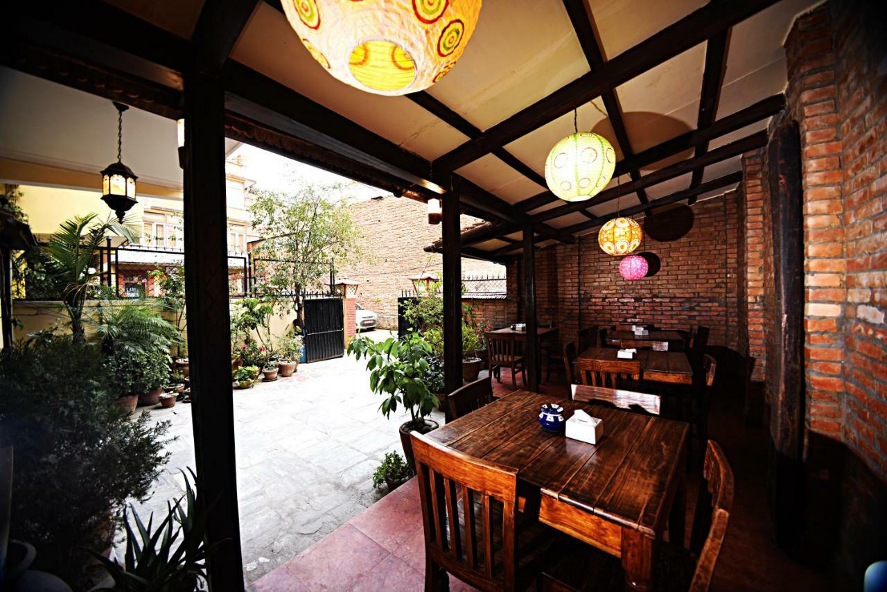 Hotel Mi Casa Kathmandu Bagian luar foto