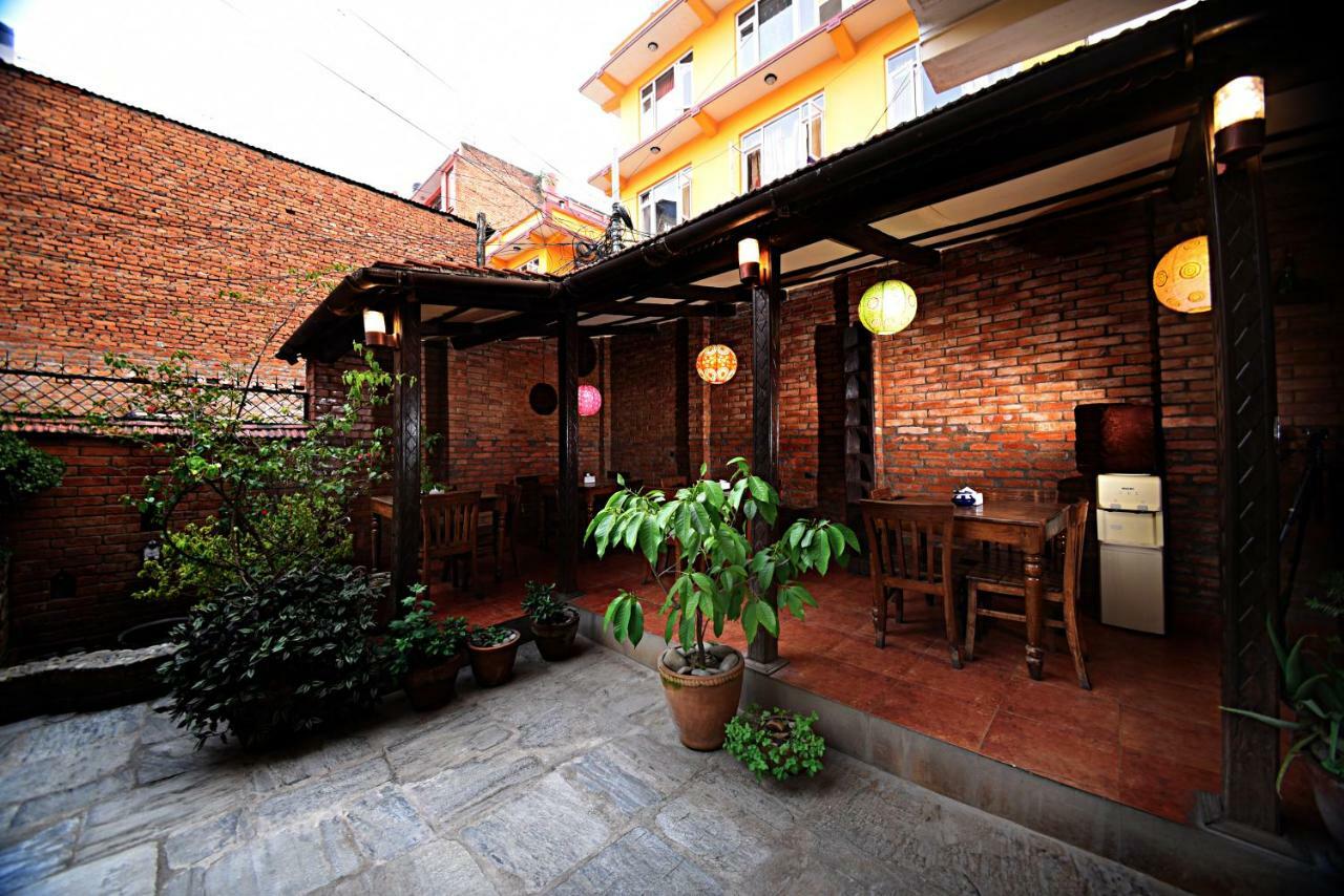 Hotel Mi Casa Kathmandu Bagian luar foto