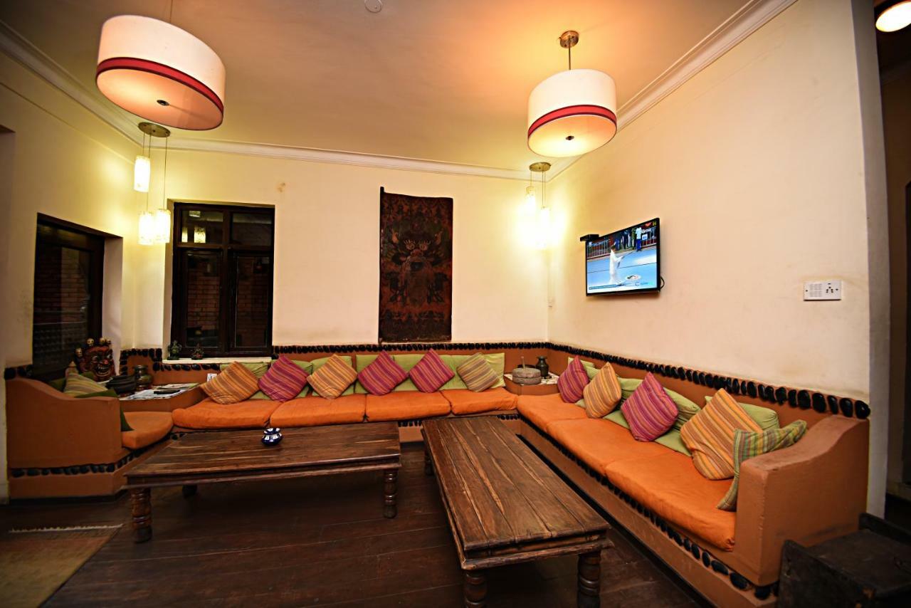 Hotel Mi Casa Kathmandu Bagian luar foto